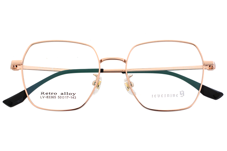 Tendências de Armações Ópticas - Ouro