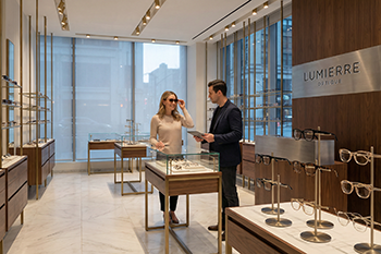 Arma&ccedil;&otilde;es &oacute;pticas de marca pr&oacute;pria para redes de varejo criarem cole&ccedil;&otilde;es exclusivas de &oacute;culos