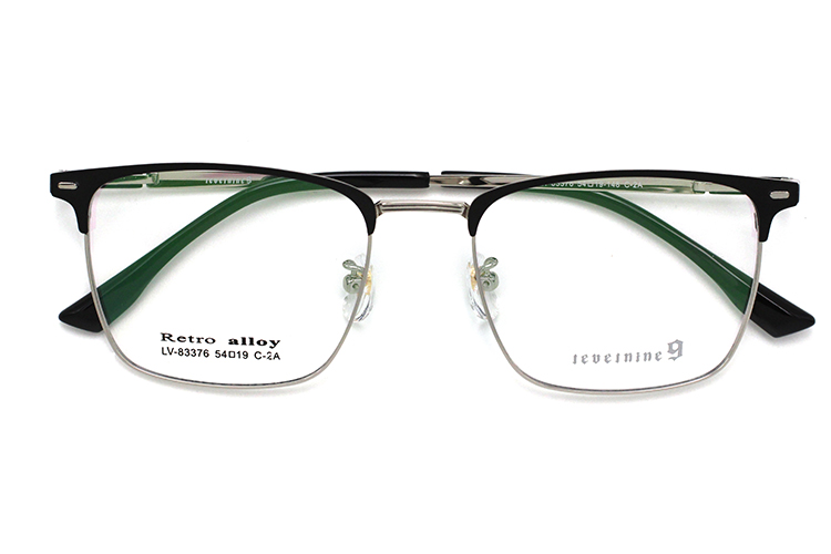 Arma&ccedil;&otilde;es de lentes &oacute;pticas - Preto e Prata