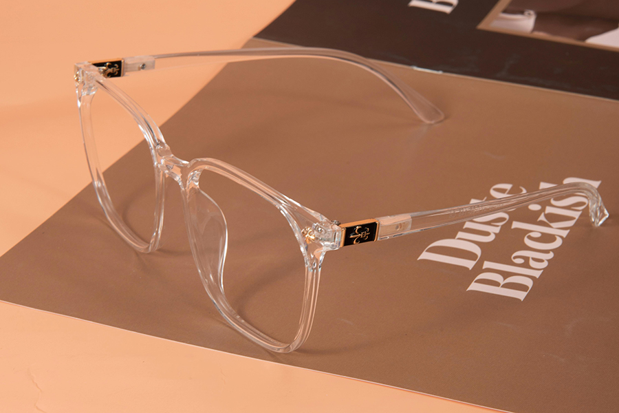 Vantagens da moldura &oacute;ptica TR90