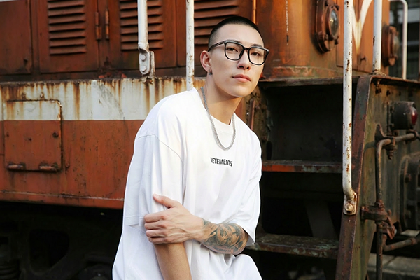 <H3>Armações de óculos de acetato LevelNine</H3>