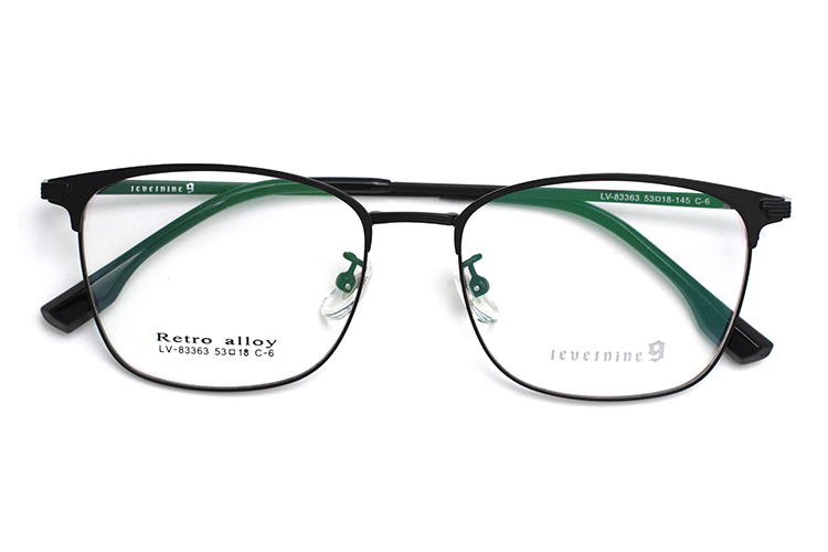 &Oacute;culos Retangulares - Preto