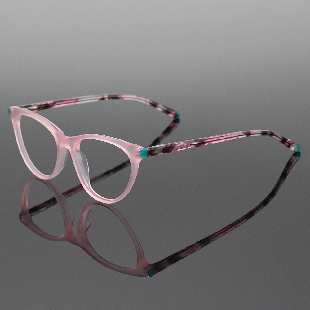 Arma&ccedil;&otilde;es &oacute;pticas femininas