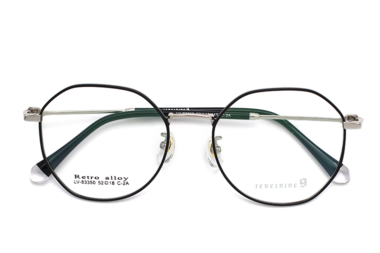 &Oacute;culos Fashion Metal - Preto e Prata