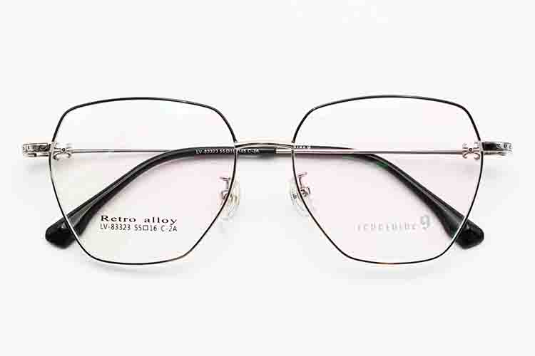 Arma&ccedil;&atilde;o Chasma Feminina - Arma