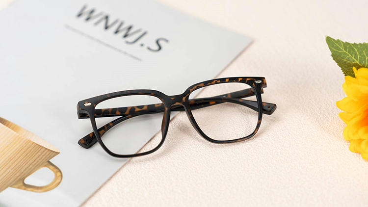 O que s&atilde;o arma&ccedil;&otilde;es de &oacute;culos de acetato